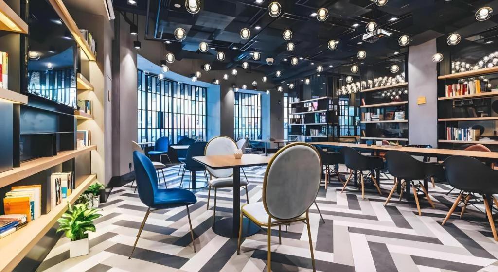 Atour X Hotel Shanghai Pudong Airport Chuansha Exterior photo